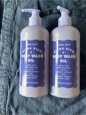 2x Trader Joe’s Ultra rich body wash oil unopened